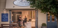 Central Otago Food & Wine Tour - Altitude Tours image 2