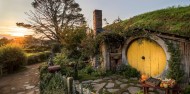 Hobbiton & Waitomo Day Tour image 6