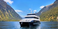 Milford Sound Overnight Cruise - Fiordland Discovery image 9