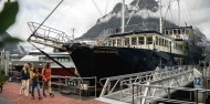 Milford Sound Nature Cruise - RealNZ image 7