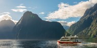 Milford Sound Heli Cruise Heli & Earnslaw Burn image 3