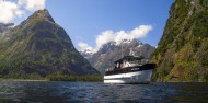 Milford Sound Premium Cruise - RealNZ image 1