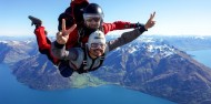 Skydiving & Nevis Bungy Combo image 5