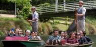 Punting on the Avon River and Botanic Gardens image 3