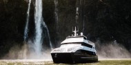 Milford Sound Overnight Cruise - Fiordland Discovery image 5