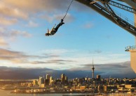 Bungy - 40m Auckland Bridge - NZ's Only Ocean Touch