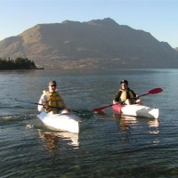 Kris & Cal kayaking on Lake Wakatipu in Queenstown