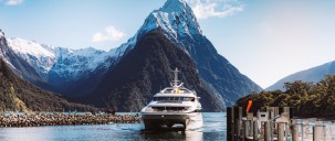 Milford Sound Coach & Cruise from Queenstown - JUCY Cruise