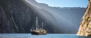Milford Sound Overnight Cruise - Wanderer