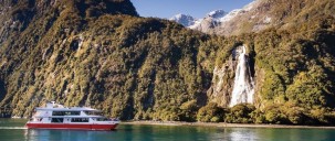 Milford Sound Boat Cruise - Southern Discoveries Cruise & Underwater Observatory