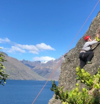 Climbing & Abseiling Tours in Queenstown