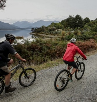 Cycling Tours in Te Anau