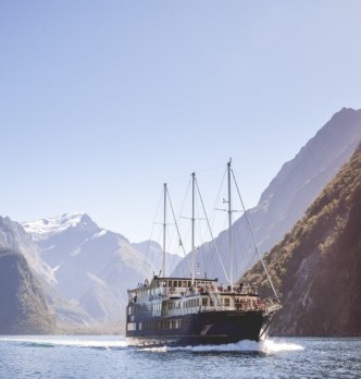 Fiordland National Park Tours in Milford Sound