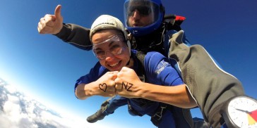 Skydiving - Skydive Auckland - Everything New Zealand