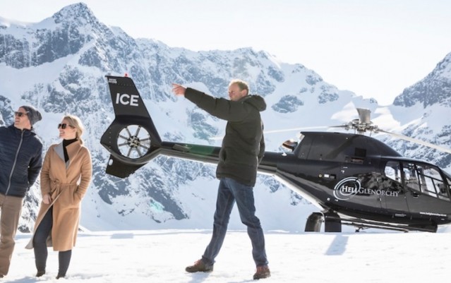 Helicopter Flight - Snow Landing from Glenorchy