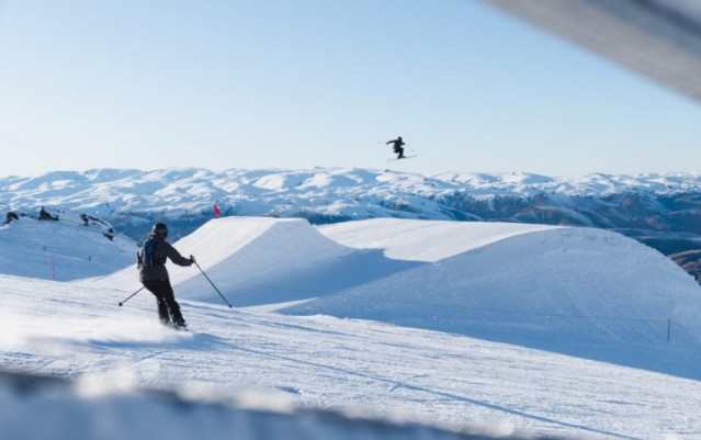 Ski & Snowboard Packages - Cardrona Refresher Package