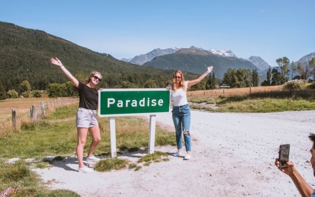 Glenorchy & Paradise Half Day Explorer