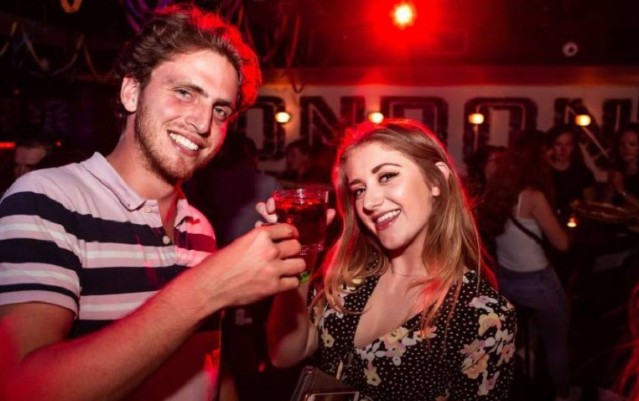 Pub Crawl - Ultimate Bar Crawl