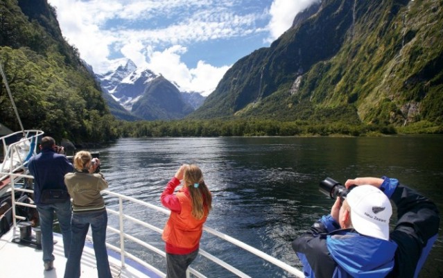 Milford Sound Overnight Cruise - Mariner - Milford Sound