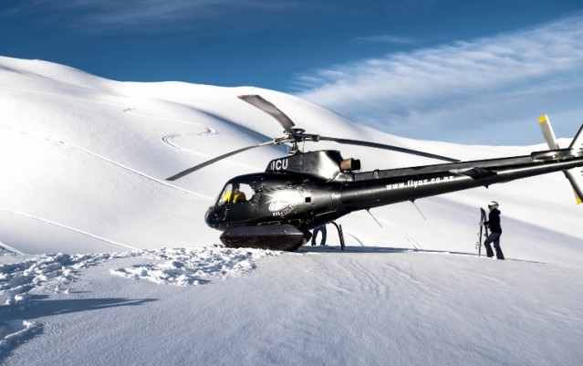 Private Heli Skiing - Over The Top
