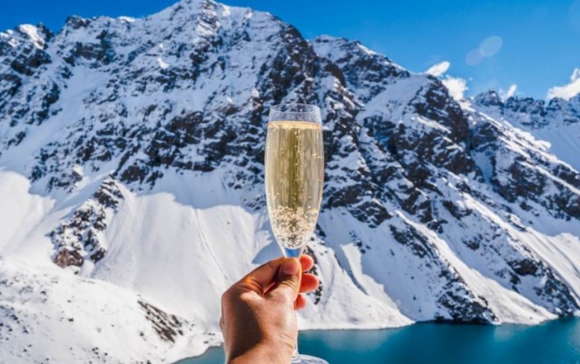 Helicopter Wine Tour - Altitude Tours
