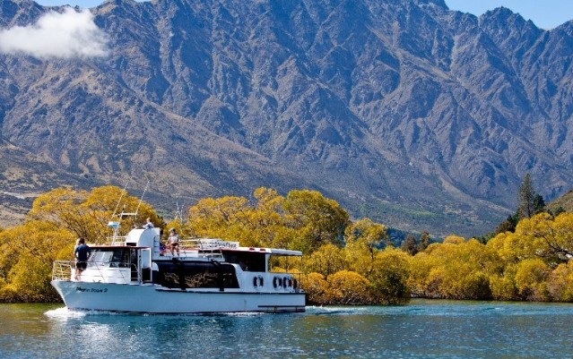 Lake Cruises - Million Dollar Cruise