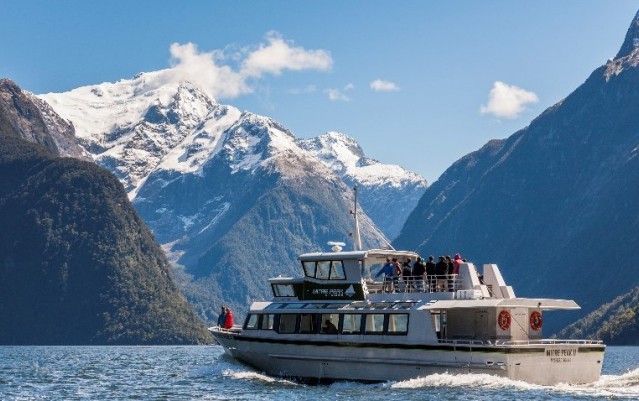 Milford Sound Boat Cruise - Mitre Peak Cruises - Milford Sound