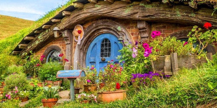 Hobbiton Day Tour From Rotorua Hobbiton Day Tour From Rotorua