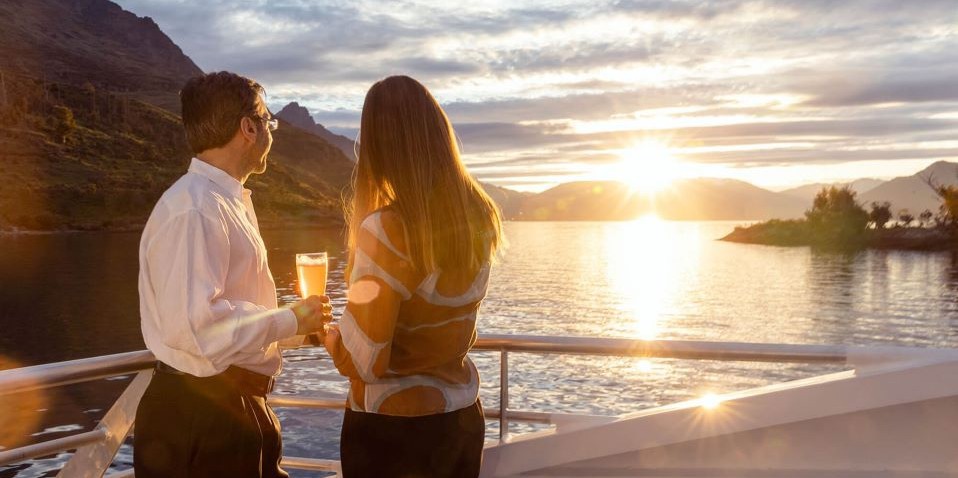 Spirit of Queenstown Dinner Cruise | Everything New Zealand
