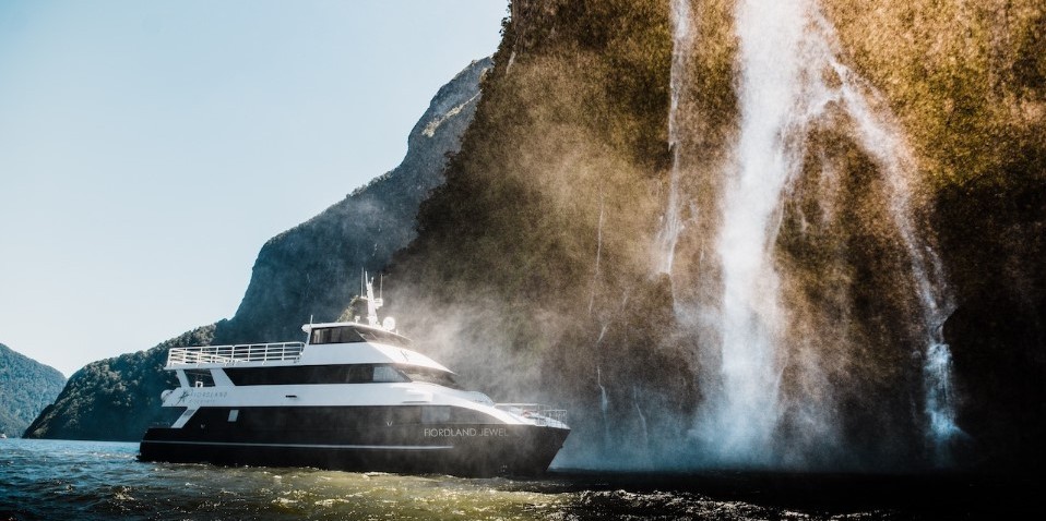 milford sound discovery cruise