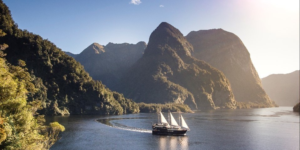 doubtful sound day cruises