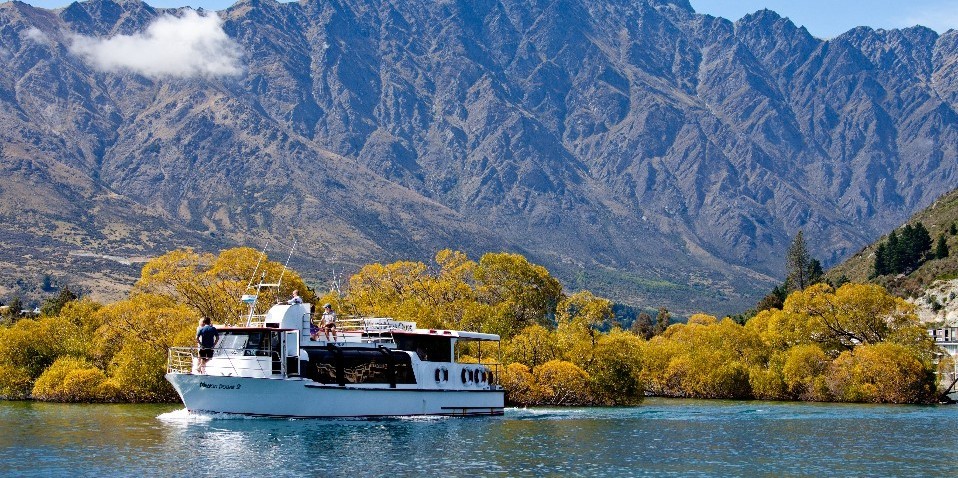 Lake Cruises - Million Dollar Cruise