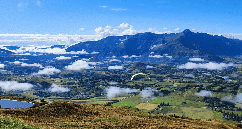 Paragliding